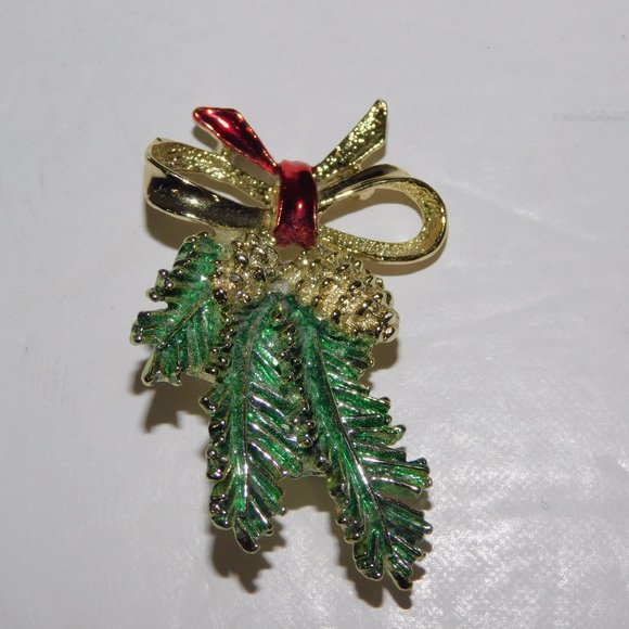 2 VTG Gerry's Christmas Holiday Brooch Gold tone Reindeer & Pinecone Pine Tree - Picture 2 of 6